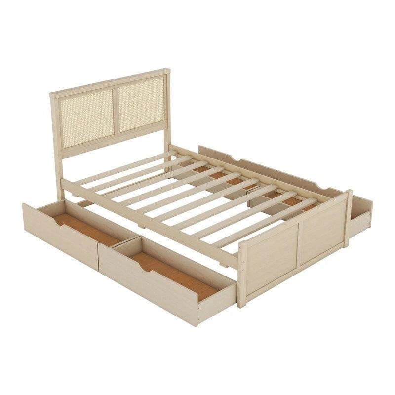 Letto matrimoniale anticato Natural/Espresso con piattaforma e 4 cassetti, testiera in rattan